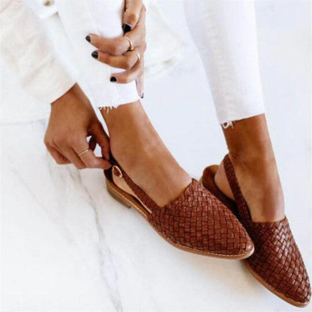 Amandine Sandales Basses Artisanales